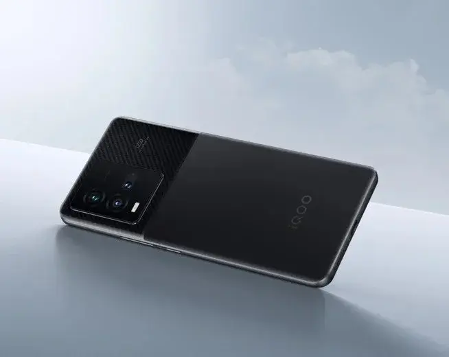 Смартфон Vivo IQOO 10 12/512Gb Black (Чёрный)